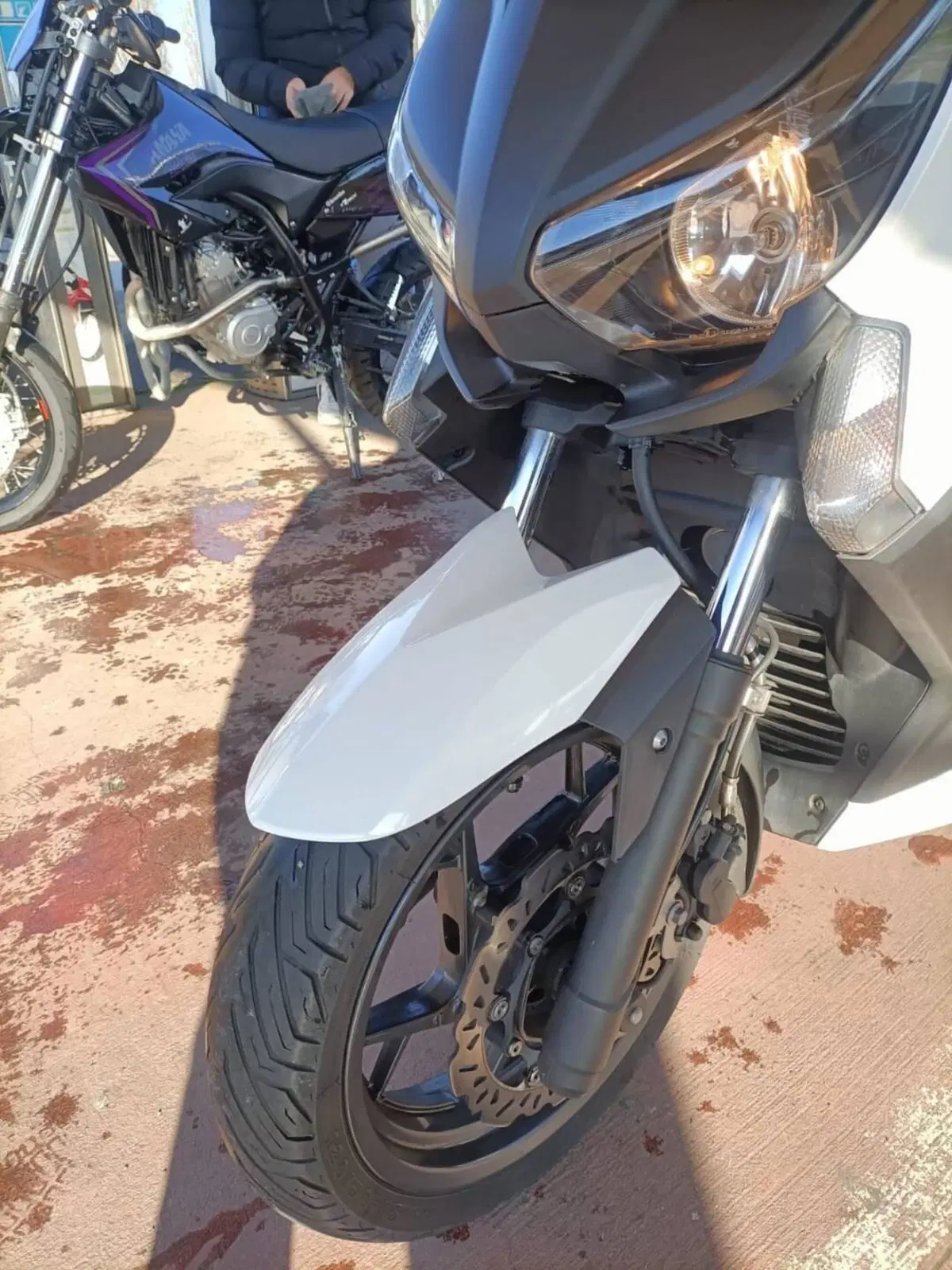 Yamaha X-Max 250 (2014 - 16) (6)
