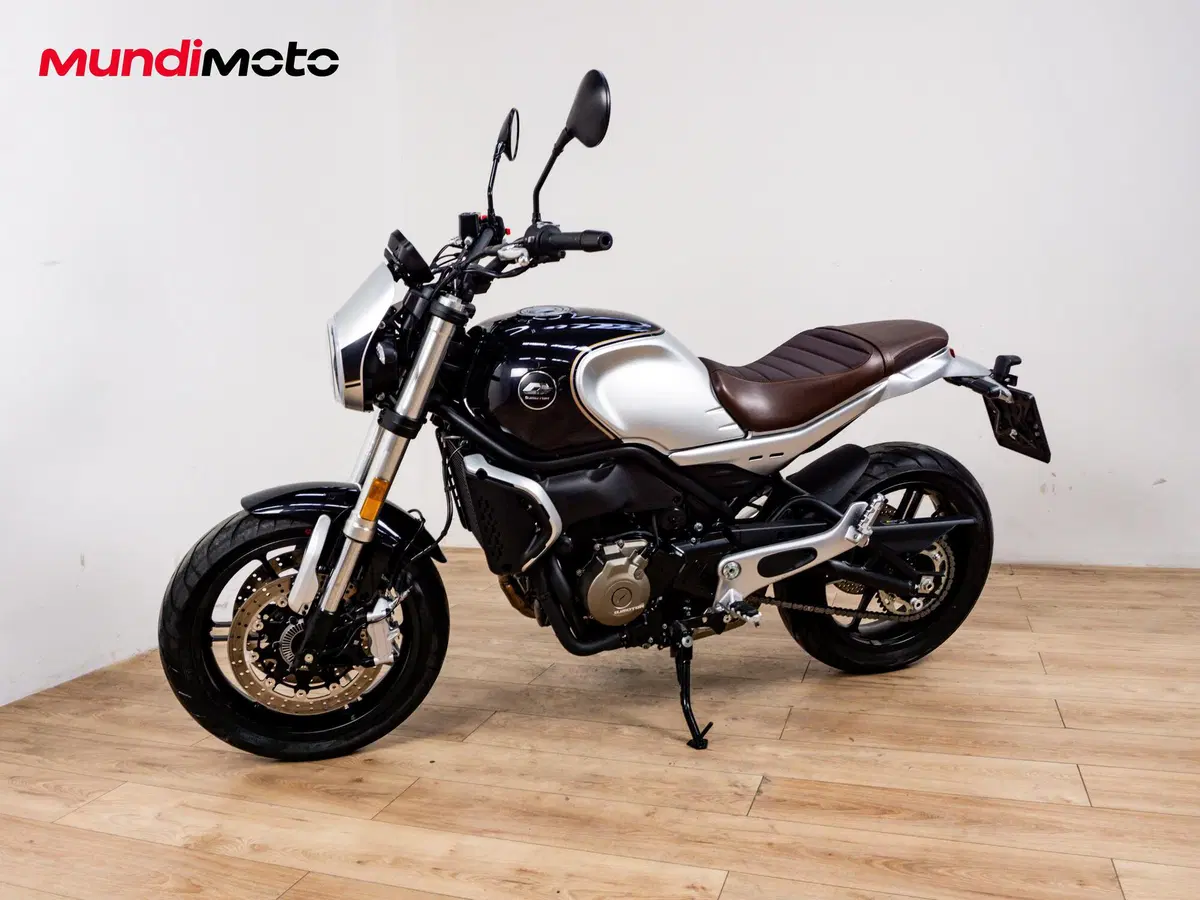 QJ Motor SRV 550 (2024) (8)