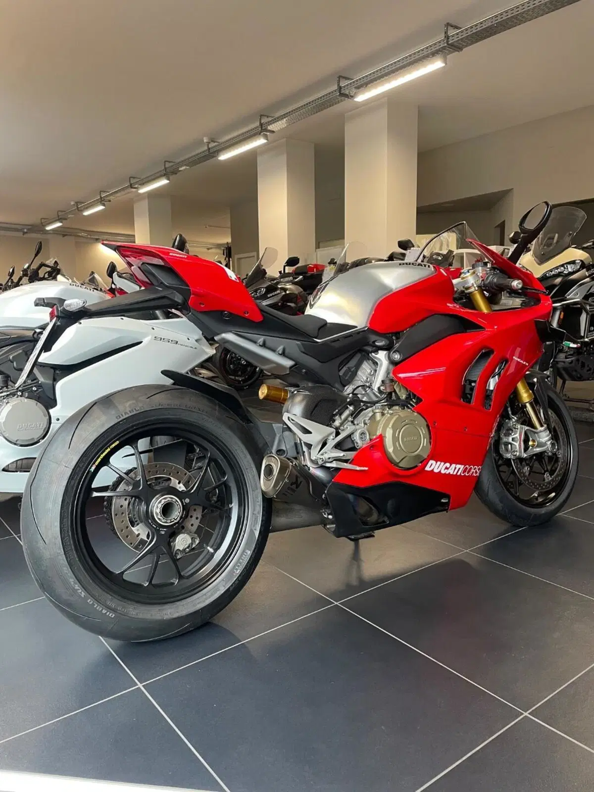 Ducati Panigale V4 R 1000 (2019 - 20) (5)