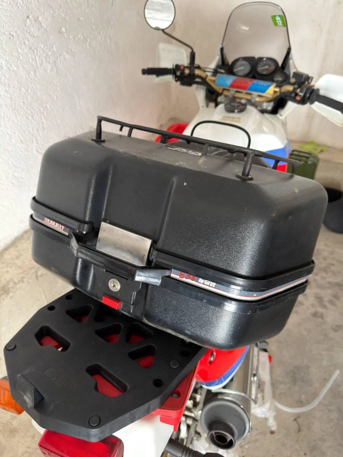 Honda Africa Twin XRV750 RD04 - 1990 (10)