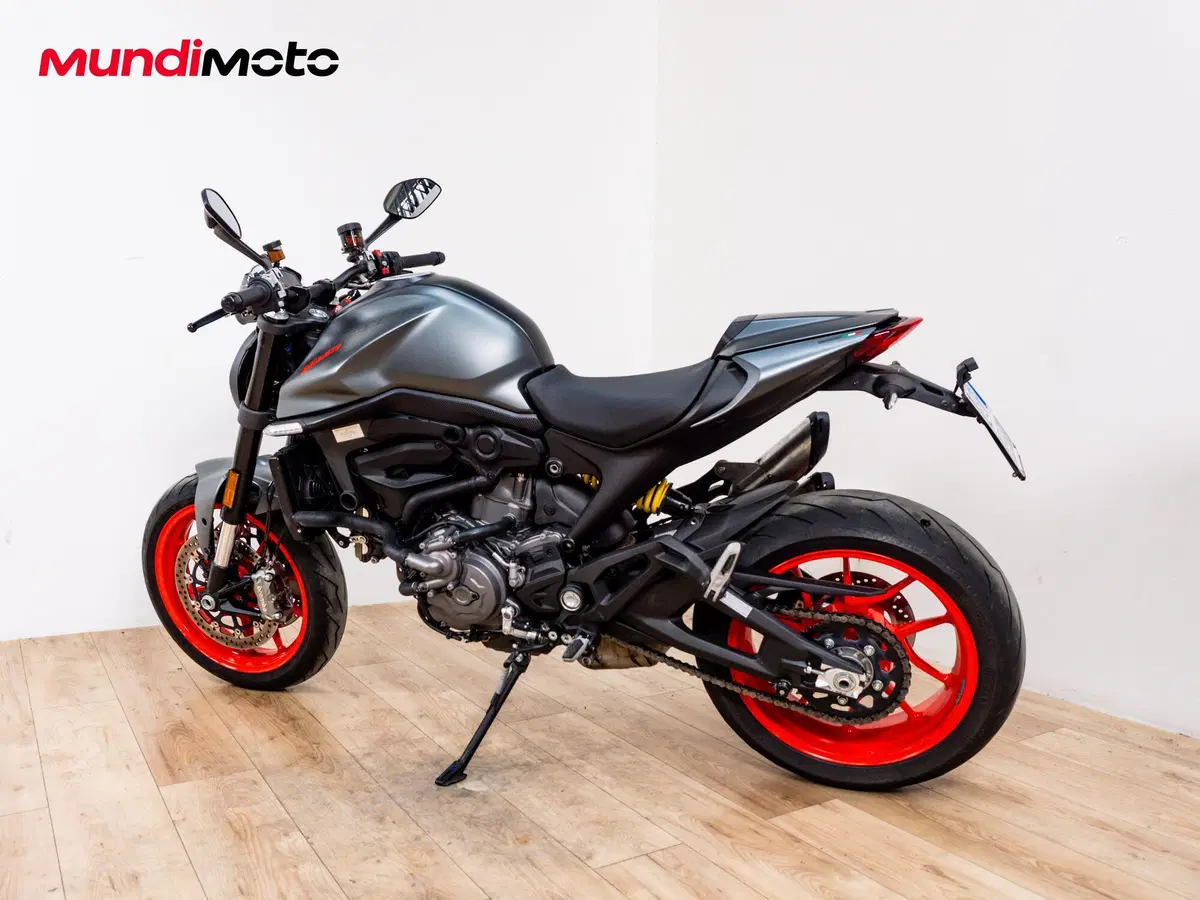Ducati Monster 937 (2021 - 25) (7)