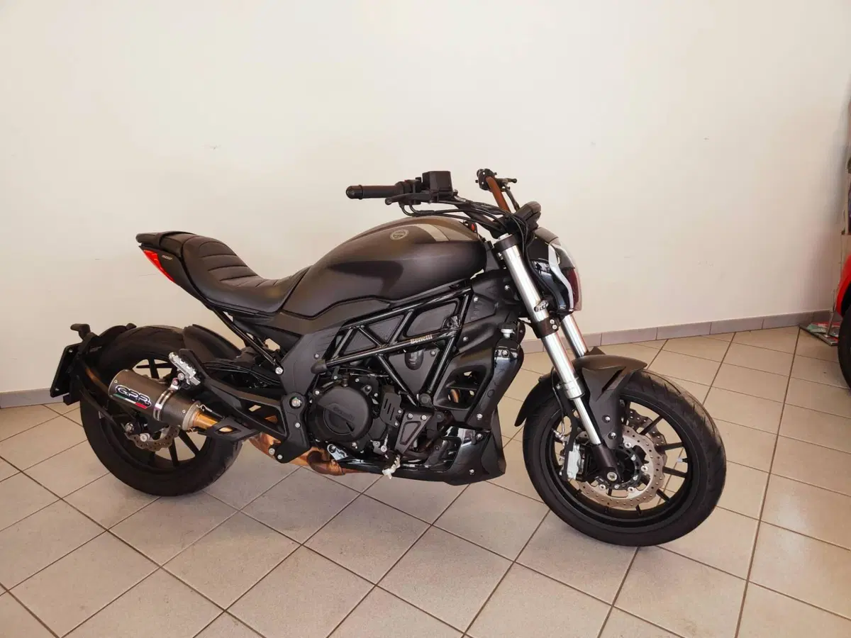 Benelli 502 C (2019 - 20) (3)