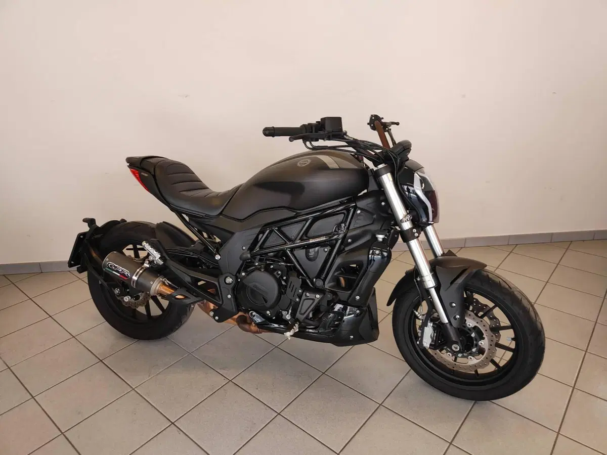 Benelli 502 C (2019 - 20) (13)