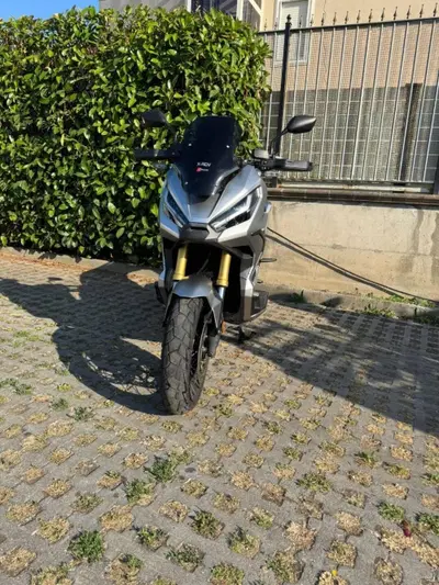 Honda X-ADV 750 DCT Travel (2021 - 24) usata