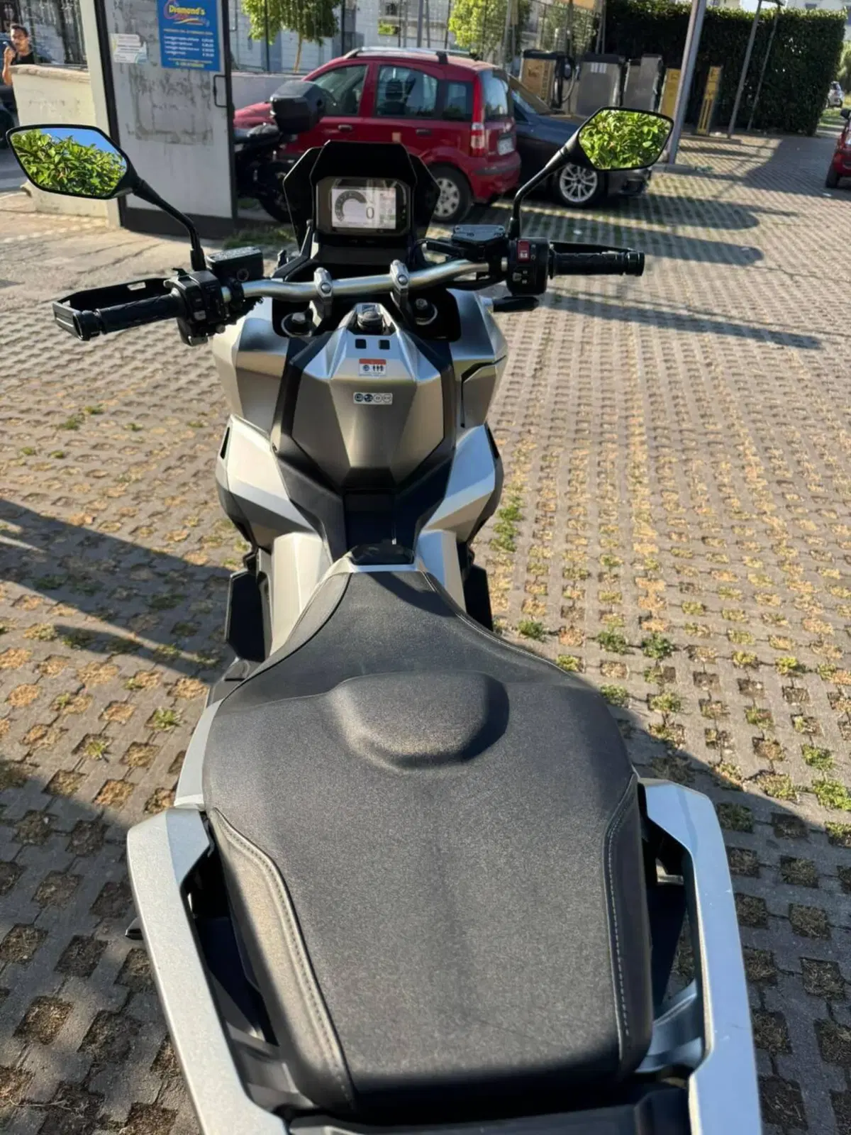 Honda X-ADV 750 DCT Travel (2021 - 24) (3)