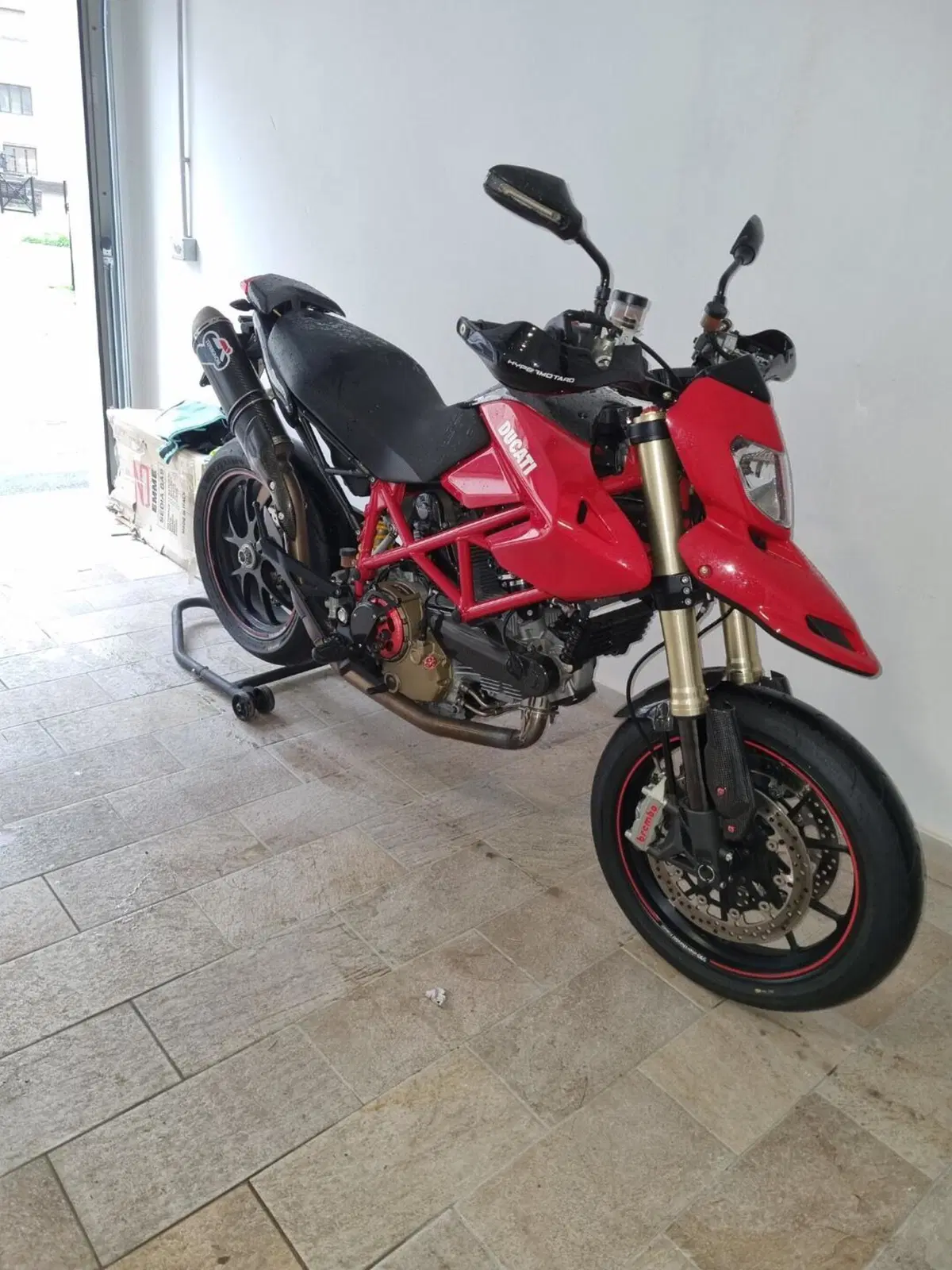 Ducati Hypermotard 1100 S (2007 - 09) (5)