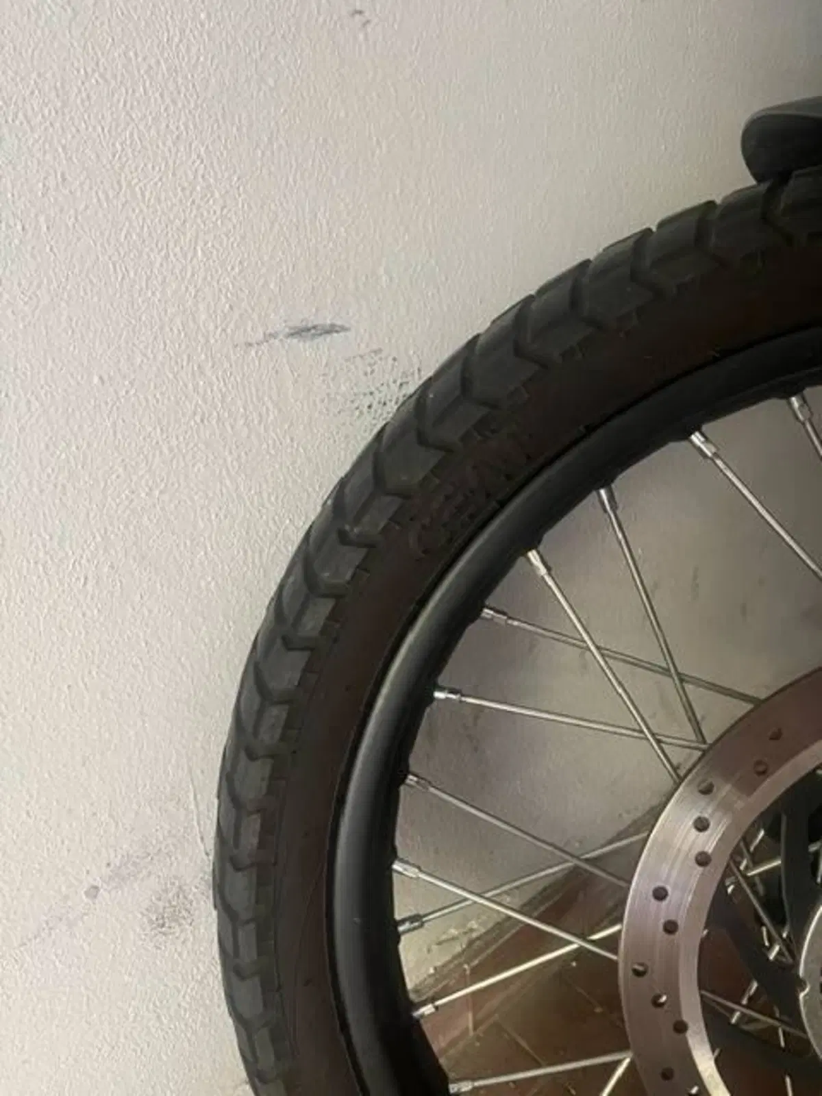 Royal Enfield Himalayan 411 (2021 - 24) (10)