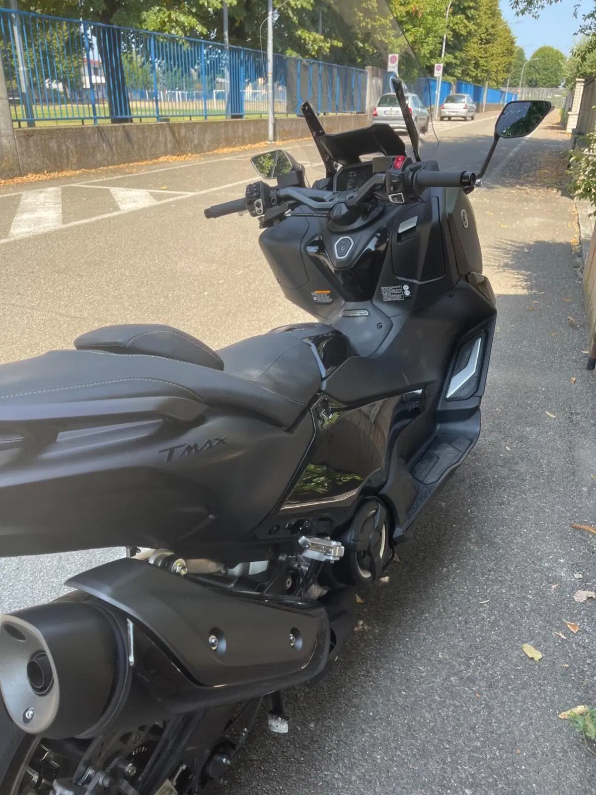Yamaha T-Max 560 Tech Max (2025 - 26) (5)