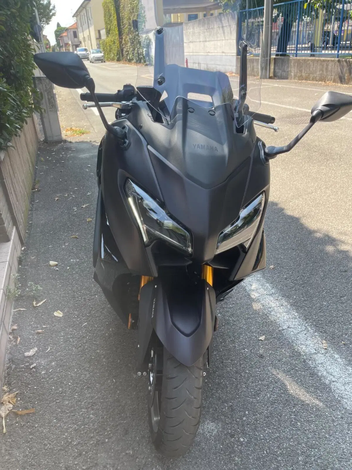 Yamaha T-Max 560 Tech Max (2025 - 26) (6)