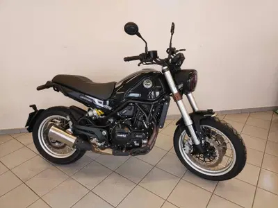 Benelli Leoncino 500 Trail (2021 - 26) usata