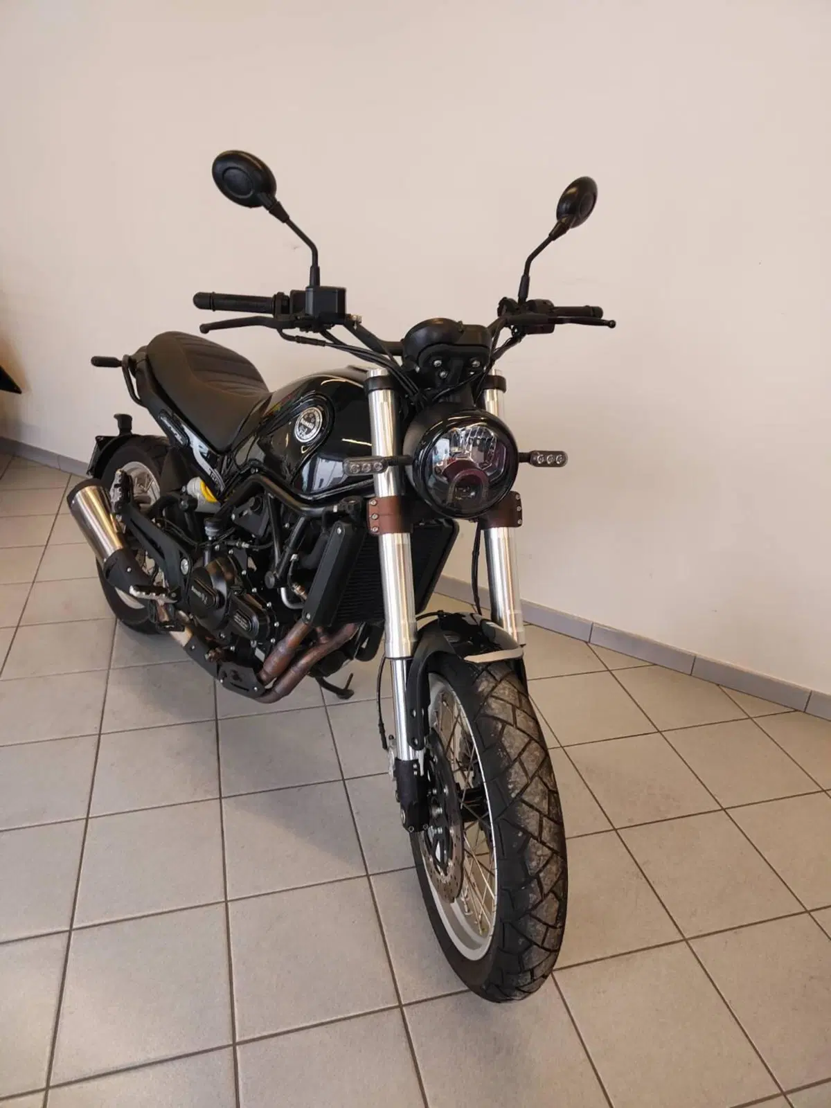 Benelli Leoncino 500 Trail (2021 - 26) (6)