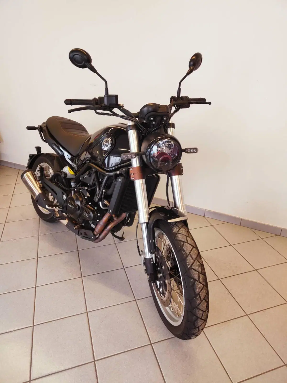 Benelli Leoncino 500 Trail (2021 - 26) (17)