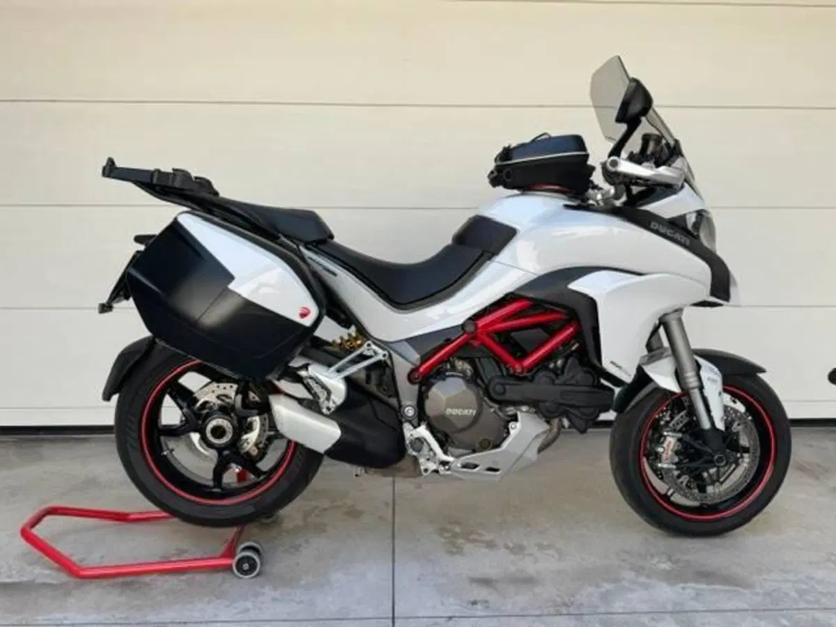 Ducati Multistrada 1200 S Touring D-air (2017)