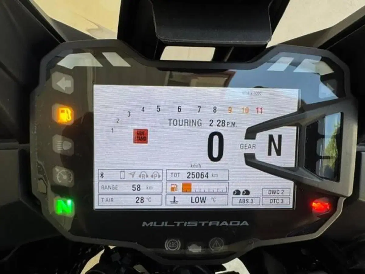 Ducati Multistrada 1200 S Touring D-air (2017) (4)