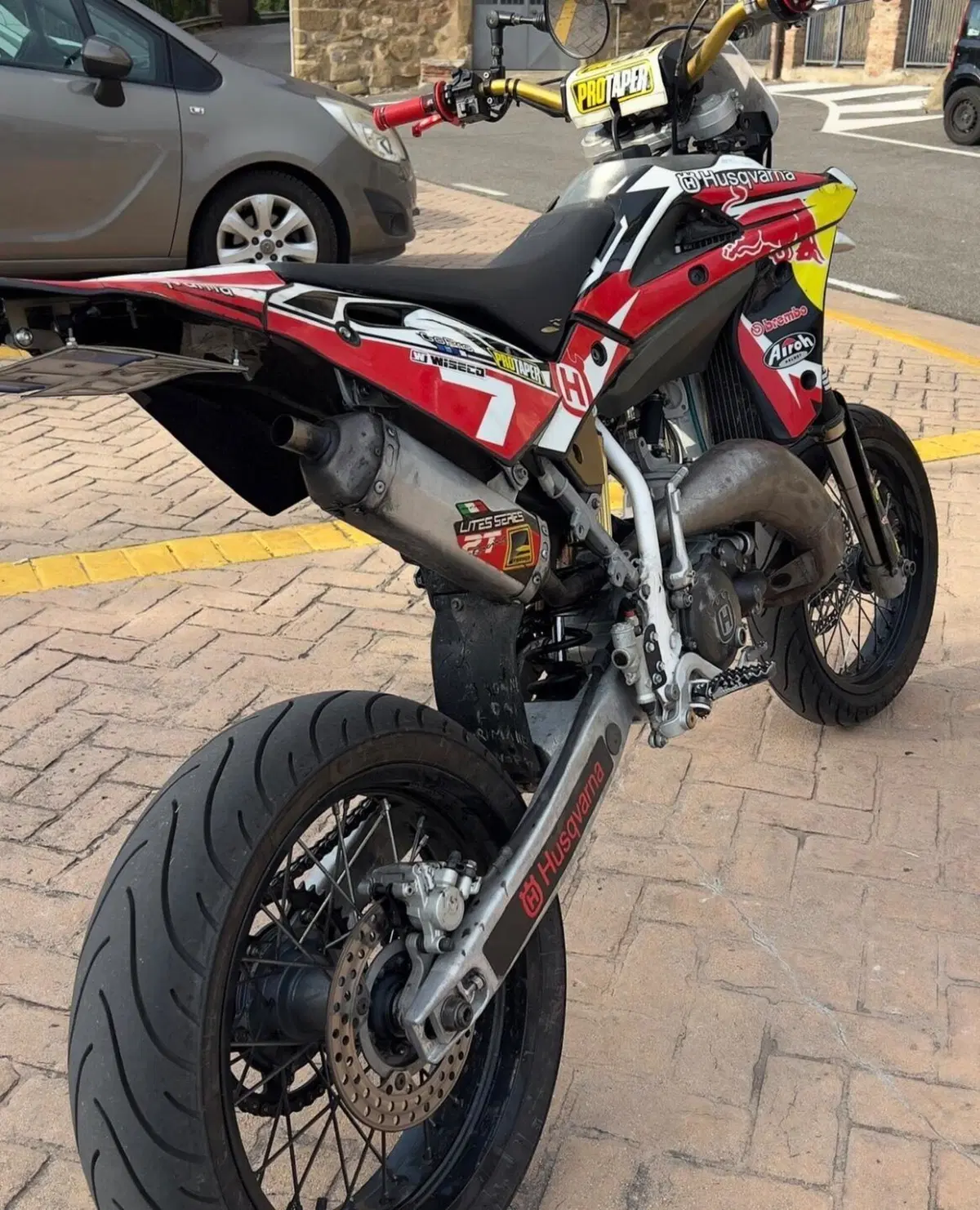 Husqvarna SM 125 (2010 - 12)