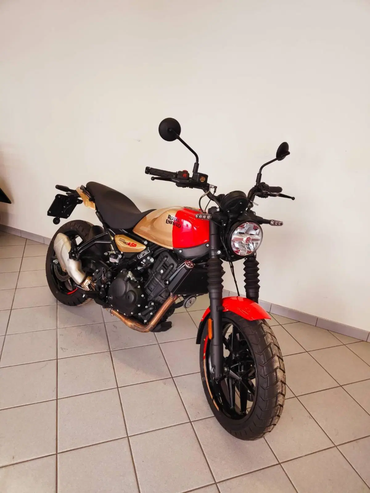 Royal Enfield Guerrilla 450 (2024 - 26) (5)