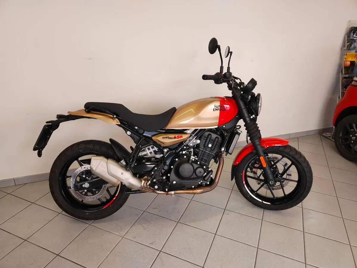 Royal Enfield Guerrilla 450 (2024 - 26) (10)