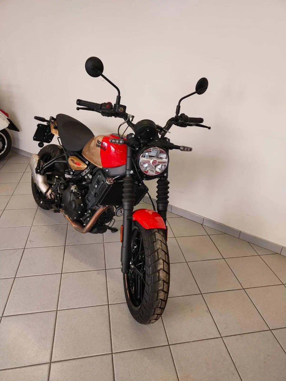 Royal Enfield Guerrilla 450 (2024 - 26) (14)