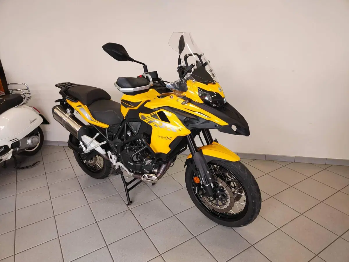 Benelli TRK 502X (2021 - 26) (2)