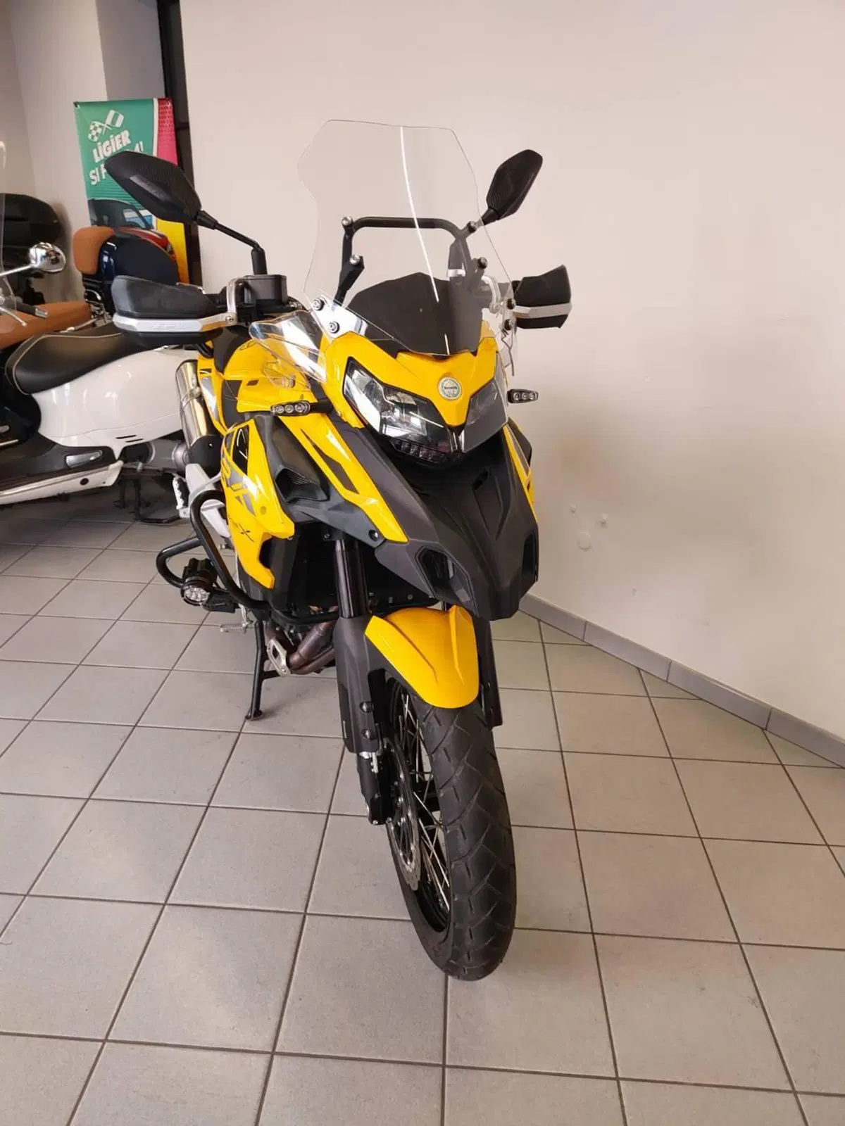 Benelli TRK 502X (2021 - 26) (4)