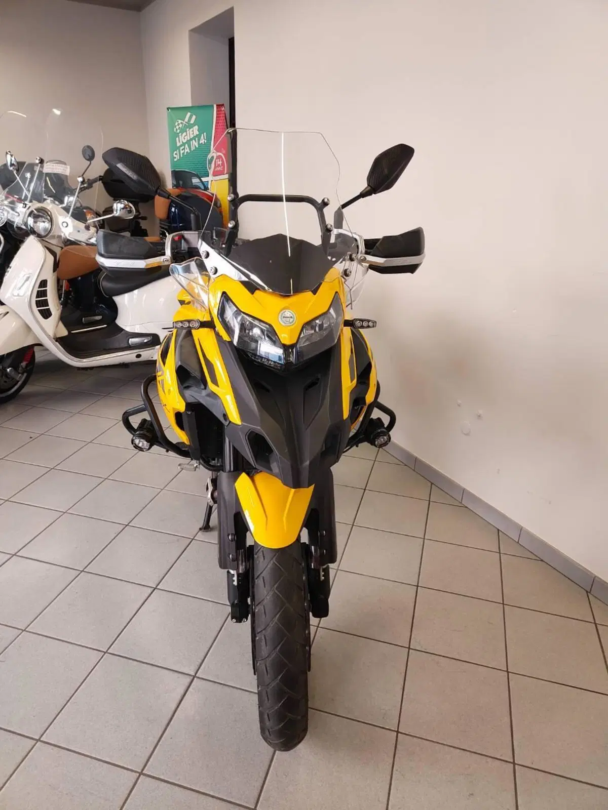 Benelli TRK 502X (2021 - 26) (5)