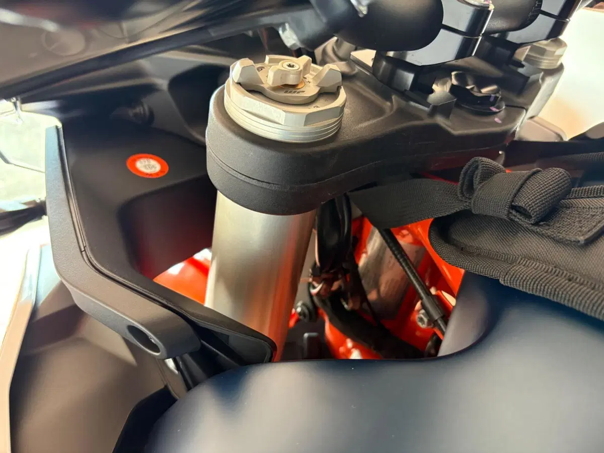 KTM 890 Adventure R (2025 - 26) (13)