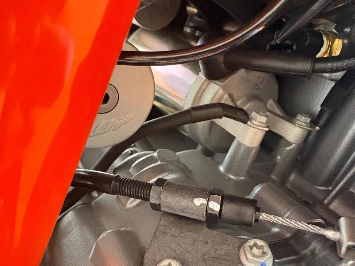 KTM 890 Adventure R (2025 - 26) (15)