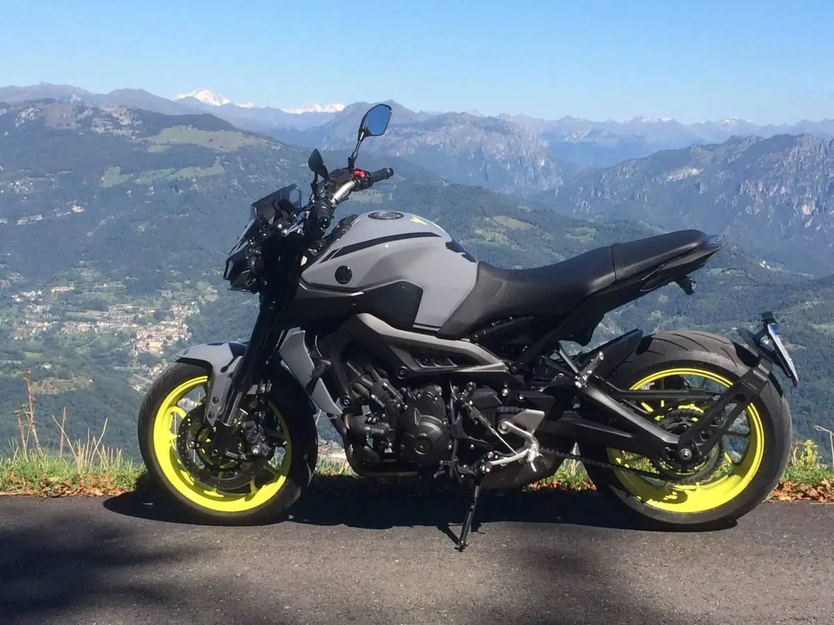 Yamaha MT-09 ABS (2016) (5)