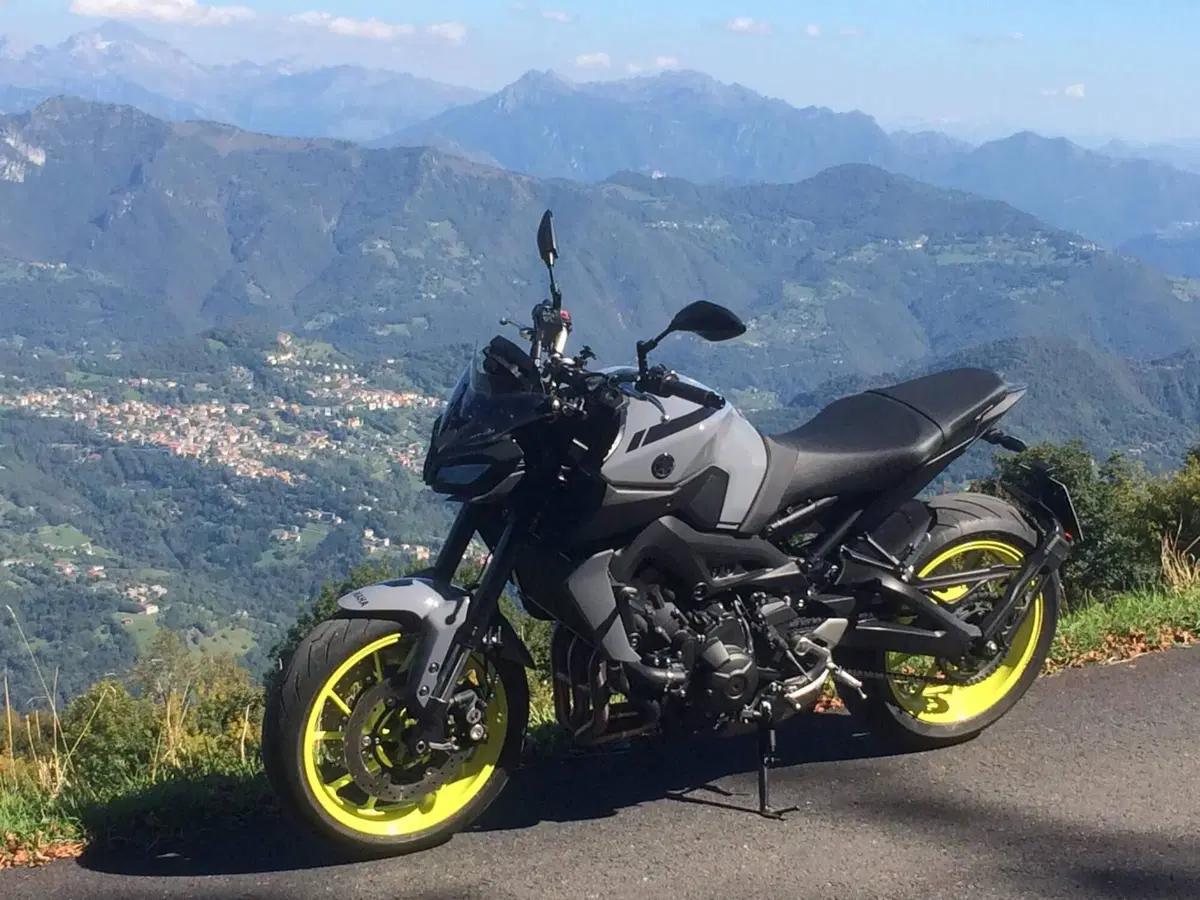 Yamaha MT-09 ABS (2016) (6)