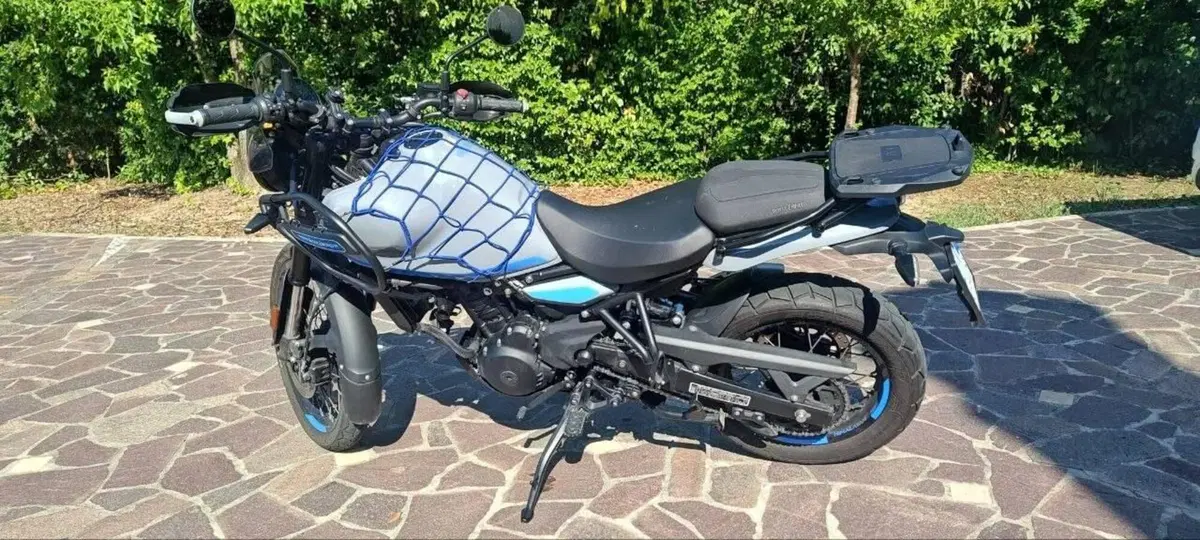 Royal Enfield Himalayan 450 (2024 - 26) (2)