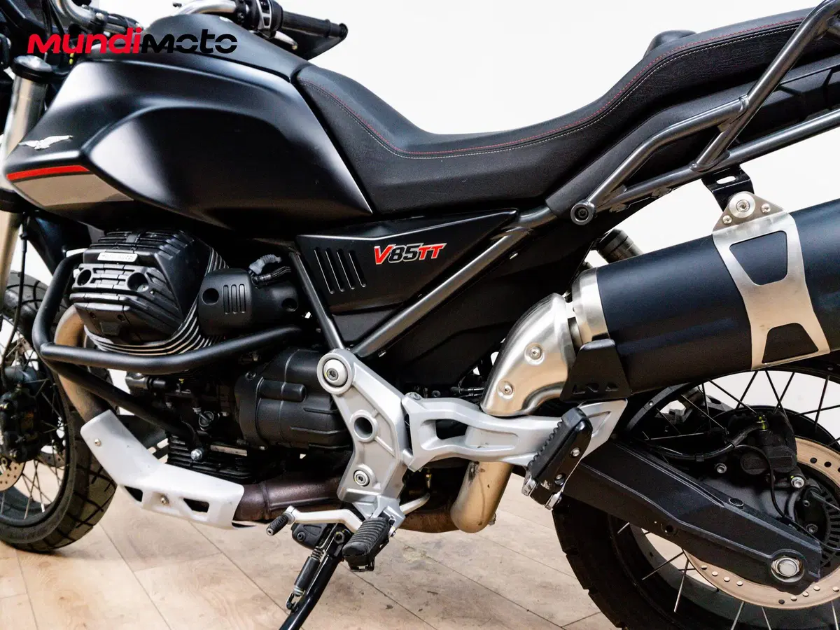 Moto Guzzi V85 TT (2019 - 20) (10)