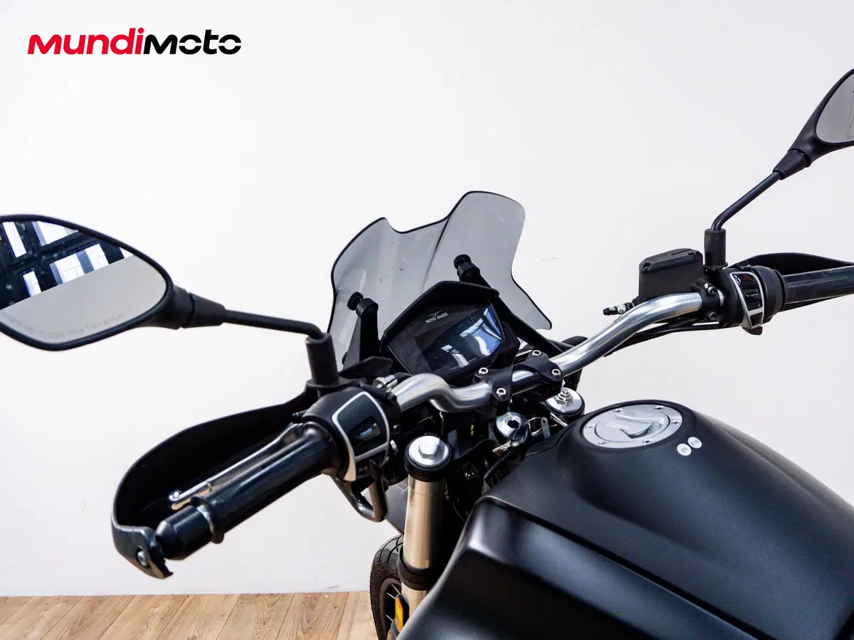 Moto Guzzi V85 TT (2019 - 20) (11)