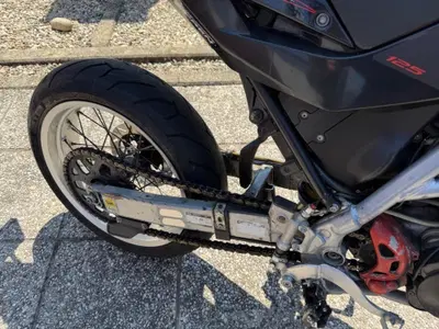 Aprilia RX 125 (2007 - 14) usata