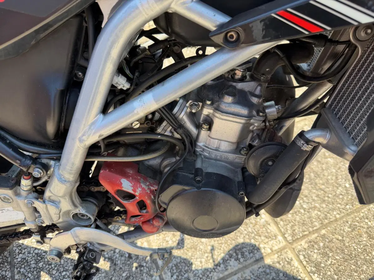 Aprilia RX 125 (2007 - 14) (2)