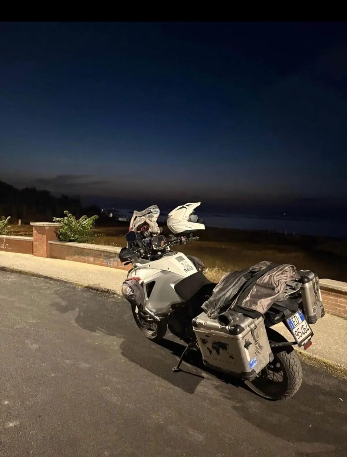KTM 1290 Super Adventure (2015 - 16) (2)
