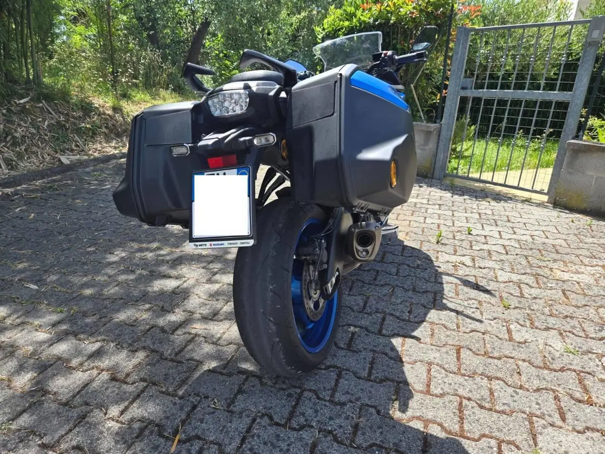 Suzuki GSX-S1000GT (2022 - 24) (5)
