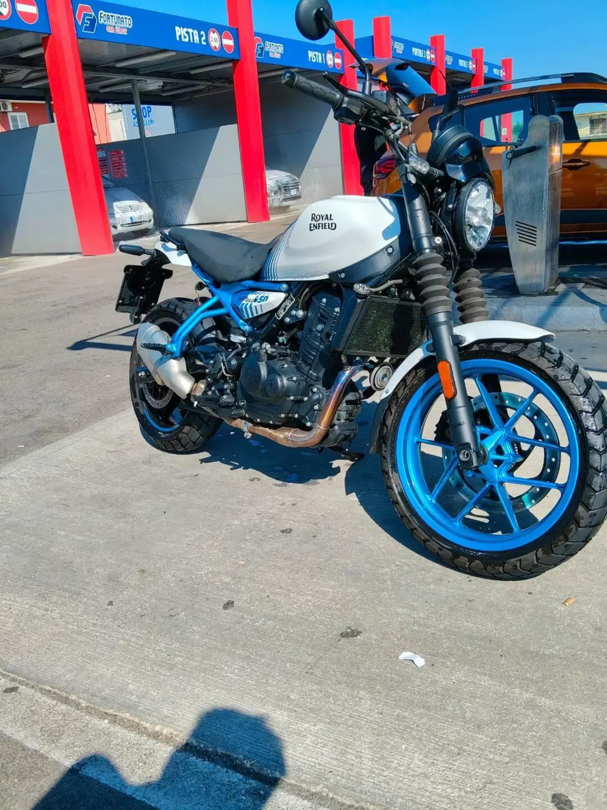 Royal Enfield Guerrilla 450 (2024 - 26) (4)