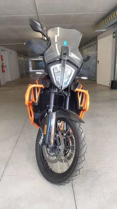 KTM 890 Adventure (2021) usata