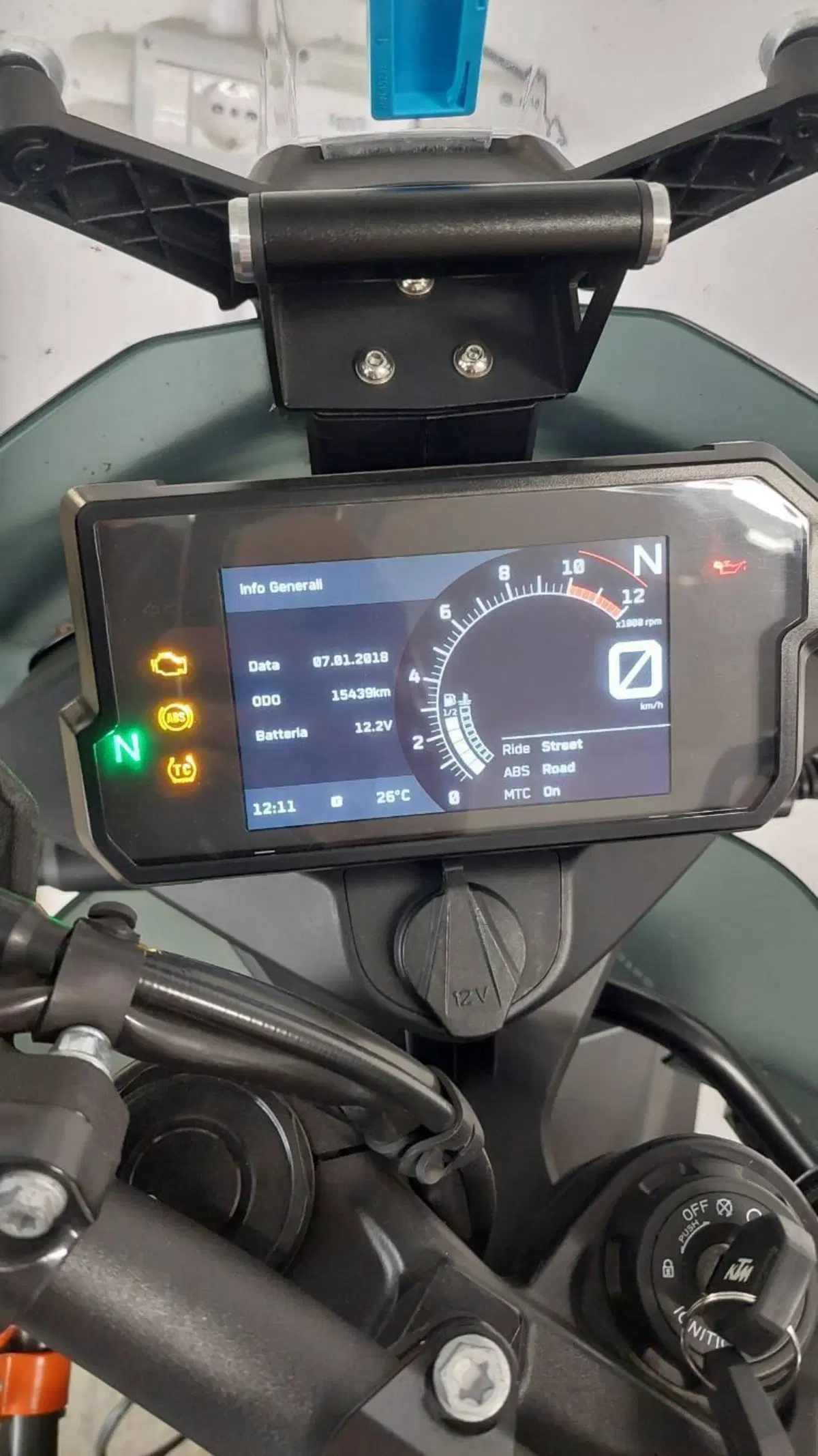 KTM 890 Adventure (2021) (6)