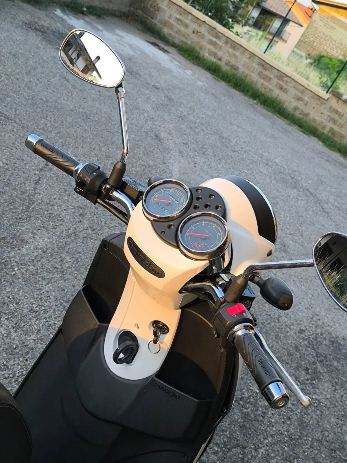 Piaggio Carnaby Cruiser 300 (2008 - 13) (2)