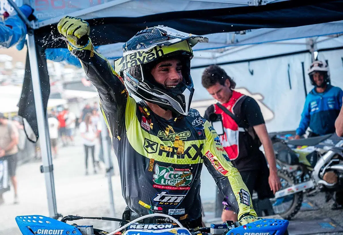 EnduroGP26 #13 Galles. D2. Andrea Verona c’è! E con lui Alberto Elgari (il Calcio italiano dovrebbe imparare dall’Enduro!) [VIDEO] (9)