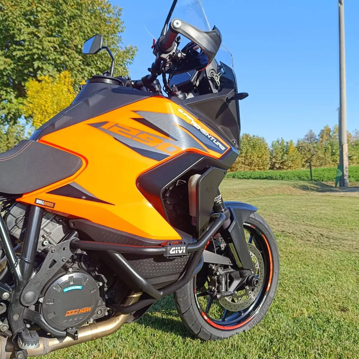 KTM 1290 Super Adventure S (2021) (7)