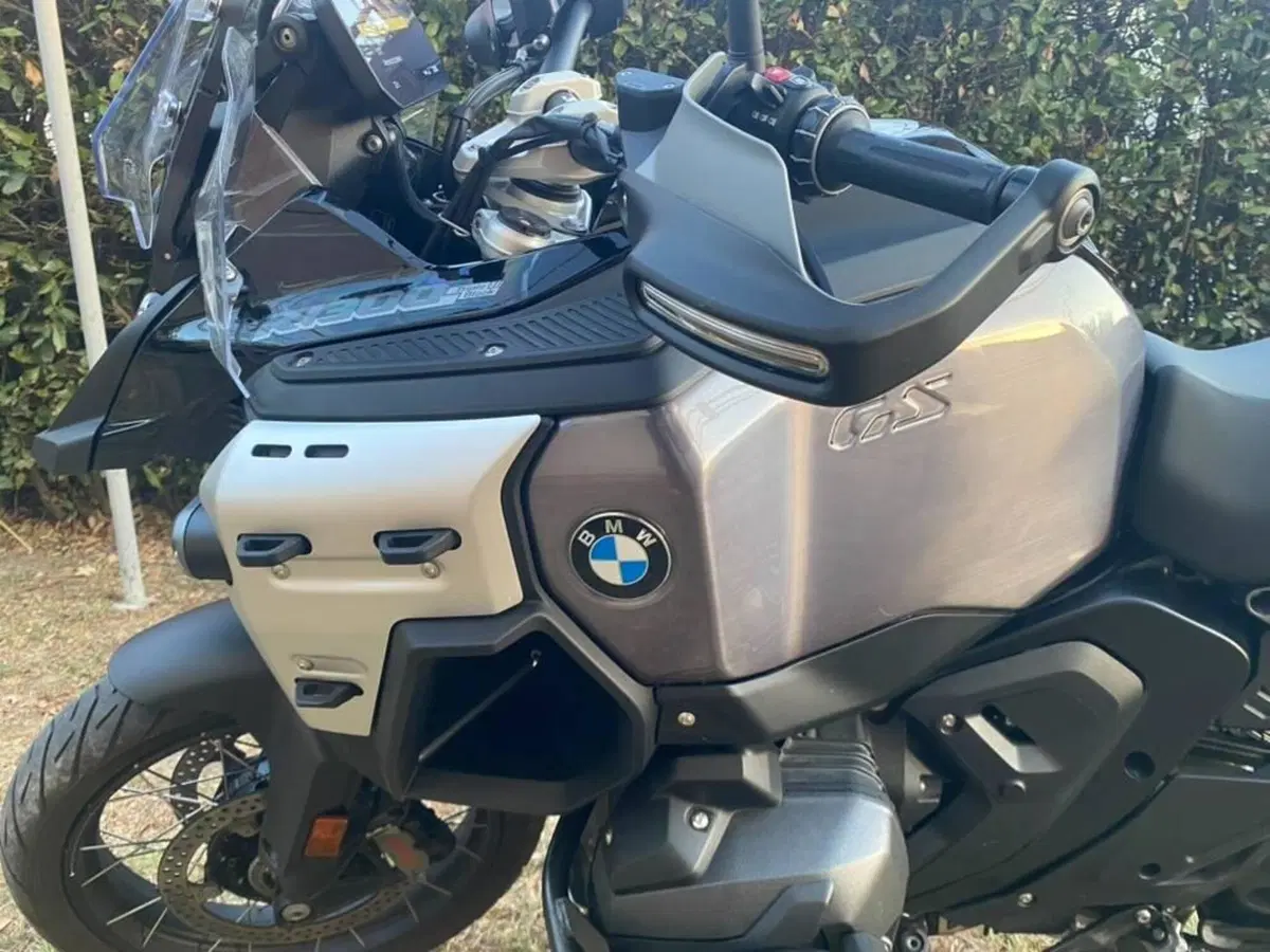 Bmw R 1300 GS Adventure Triple Black (2025 - 26) (7)