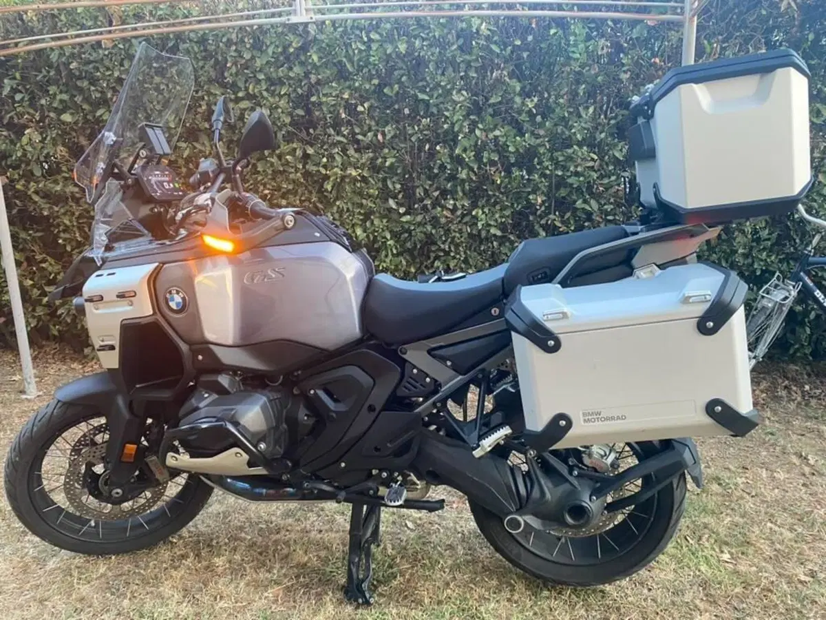 Bmw R 1300 GS Adventure Triple Black (2025 - 26) (15)