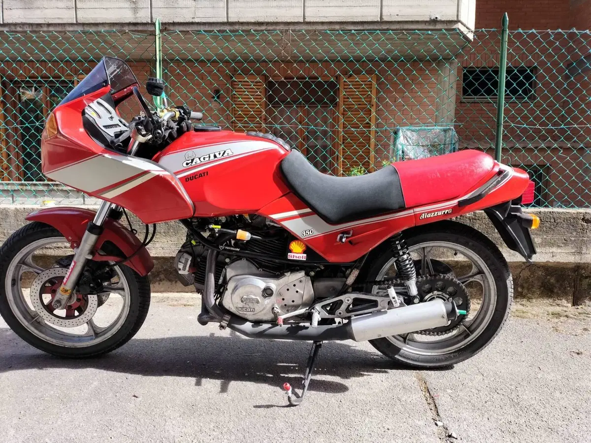 Cagiva ALAZZURRA 350 (3)