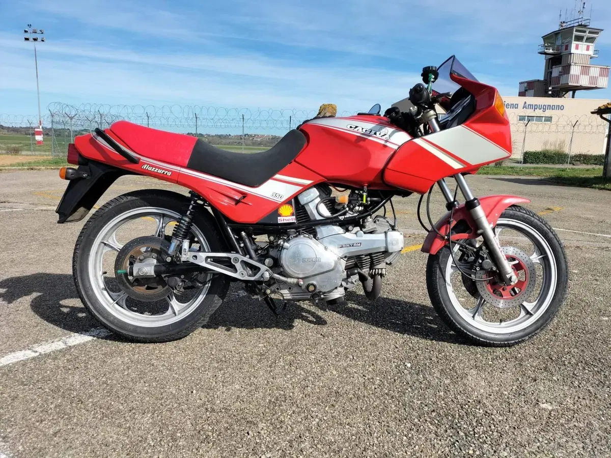 Cagiva ALAZZURRA 350 (5)