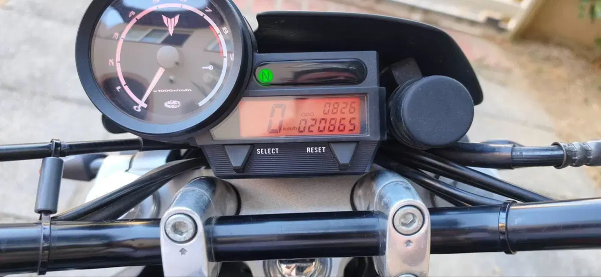 Yamaha MT-03 (2006 - 14) (5)