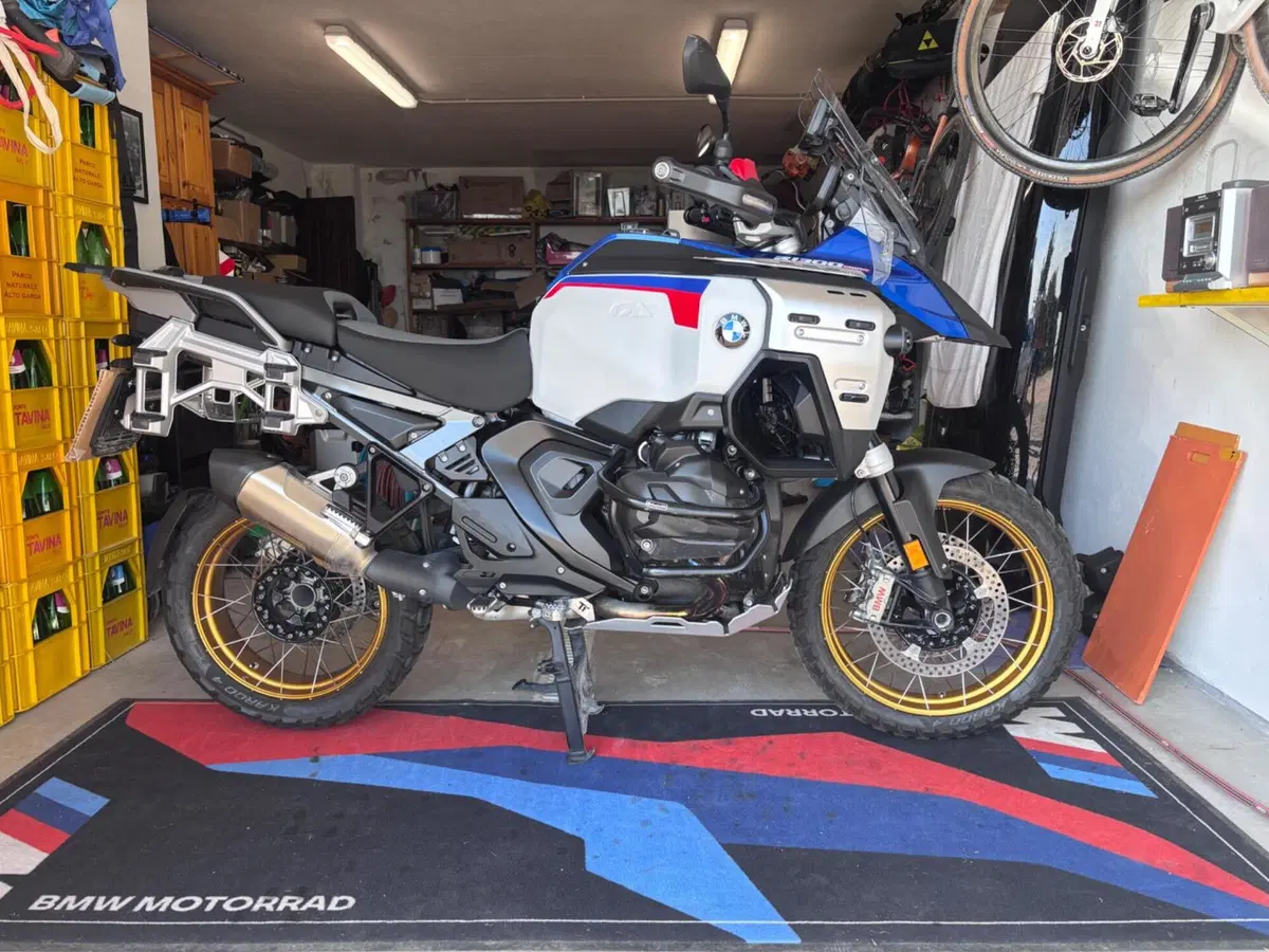 Bmw R 1300 GS Adventure Trophy (2025 - 26)