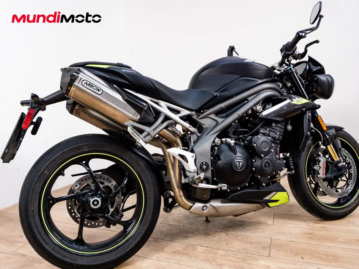 Triumph Speed Triple 1050 RS (2018 - 20) (3)