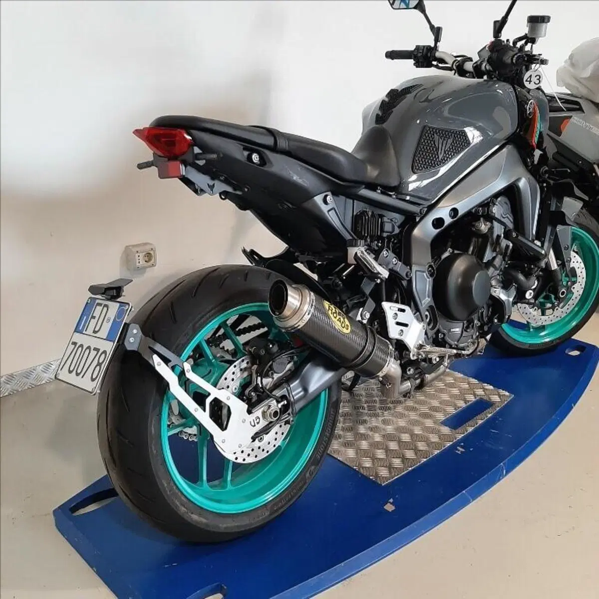 Yamaha MT-09 (2021 - 23) (10)